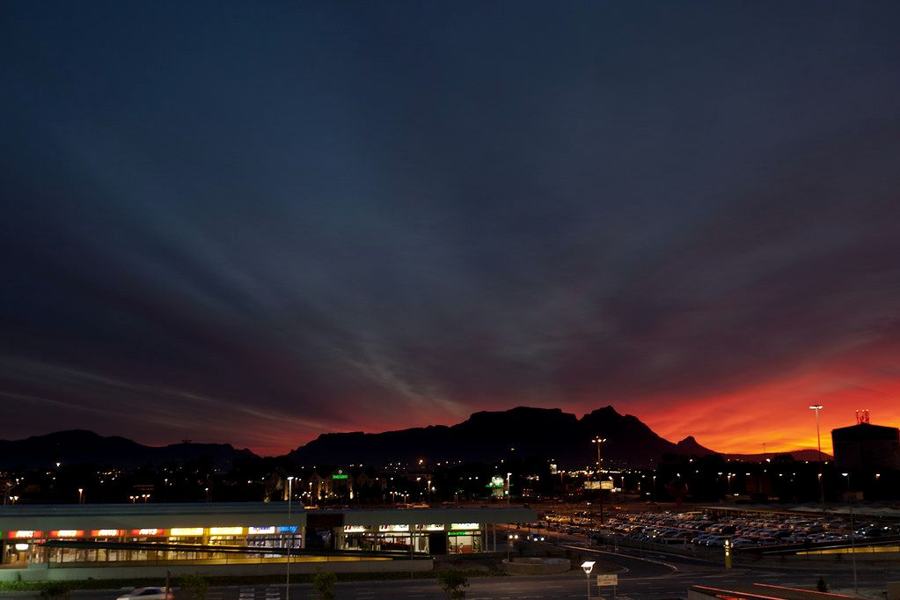 Cape Noir from runway to rhodes drive