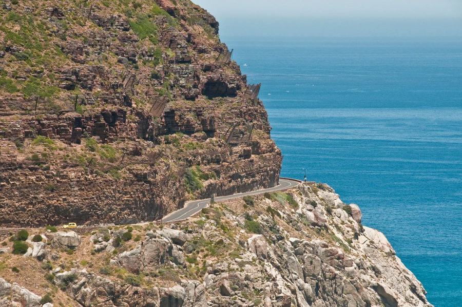 Chapman’s Peak coastal road on a Cape Noir Peninsula journey